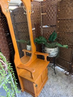 Oak Hall Tree with Mirror and Storage