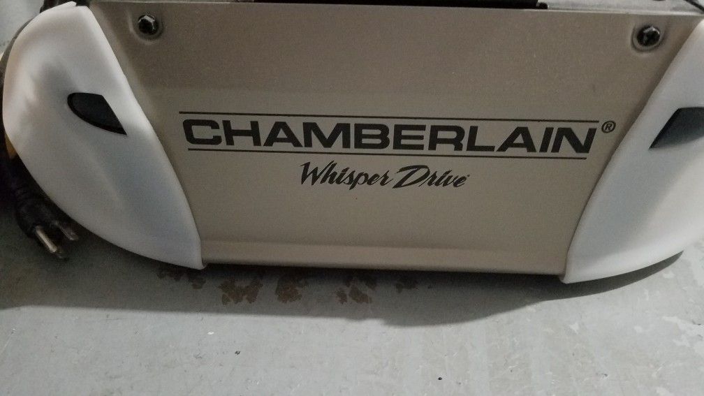 Chamberlain whisper drive