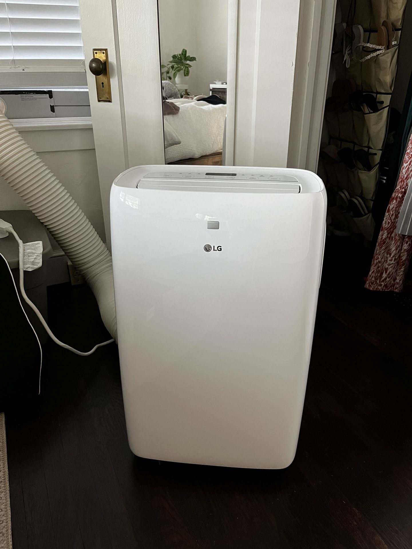 LG Portable AC