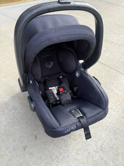 Uppa Baby Mesa V2 Carseat And Base