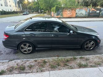 2011 Mercedes Ben’s c300