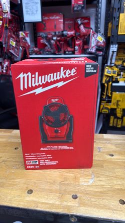Milwaukee M12 Mounting Fan 0820-20