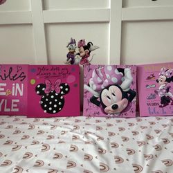 Minnie Mouse Wall Prints 
