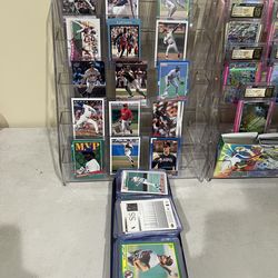 Baseball card lot