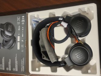 Jbl noise cancellation headphones
