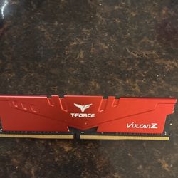 T FORCE 8GB RAM 3200MHZ