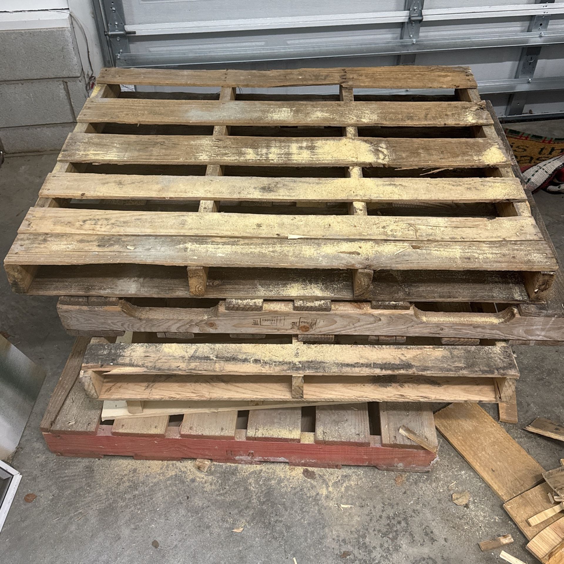 Wood Pallets