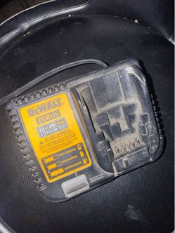 Dewalt battery charger