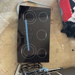 GE monogram cooktop