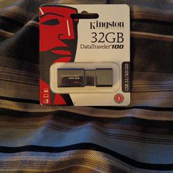 32GB Flash Drive 