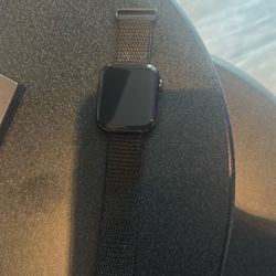 Apple Watch Series  9   45mm Cellular