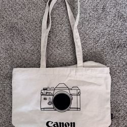 Canon Zipper Totebag & Stickers