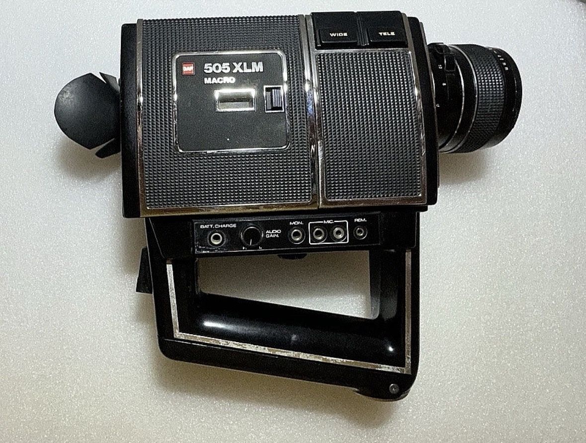 GAF 505 XLM Macro Super 8 8mm Movie Camera Power Zoom Wide/Tele Vintage