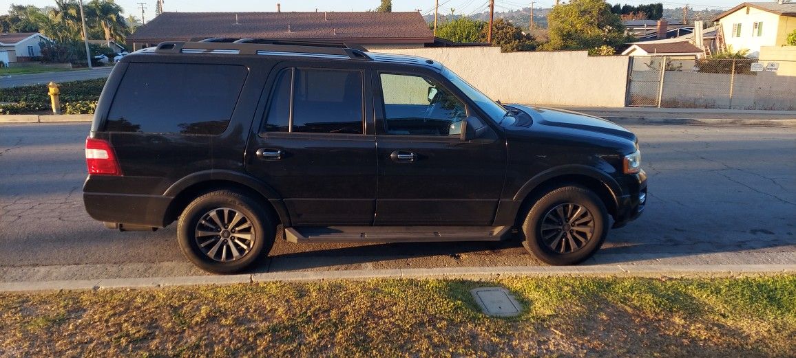 2017 Ford Expedition