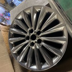 Kia K900 Rims 19s