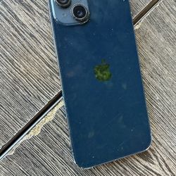 iPhone 14 Plus 128 GB Looking For 275$+ No iCloud Lock