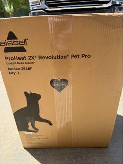 Brand New Bissell Pro Heat 2X Revolution Pet Pro