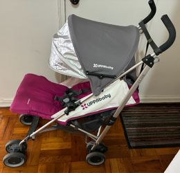 UPPABABY G-luxe umbrella stroller, excellent condition, Amazon $250