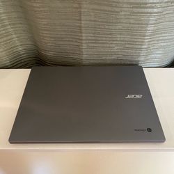 8th Gen Acer Chromebook with 8GB Ram, Bluetooth, and 14 inch screen
