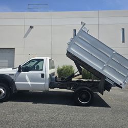 2007 ford F-450 dump truck 6.8 v10 217k milles gasoline 2wd 8ft bed just smog cold ac clean title one owner reg current located in pomona 9o9236I97o r