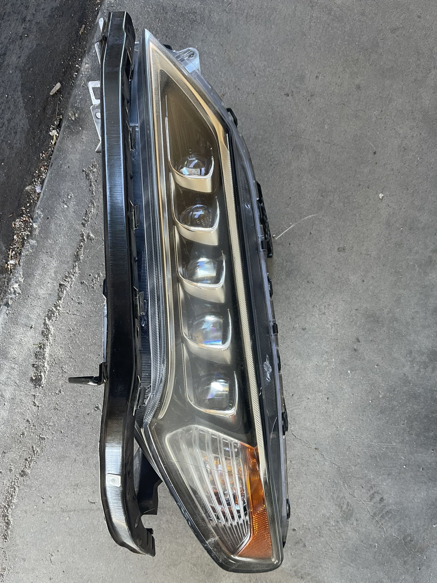 Acura Rlx Driver Side Headlight