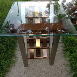 Beautiful  Coffee Table With Matching End Table 