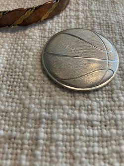 2016 Basketball Domed 1 oz .999 Fine Silver Round