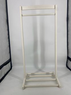 Wooden Toddler Clothing Rack 42" Tall x 16" Deep x 20" Wide – White