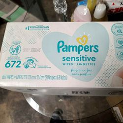 Pampers Sensitive Wipes 193ct