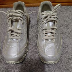 Nike Shox Ride 2  mens size9.5