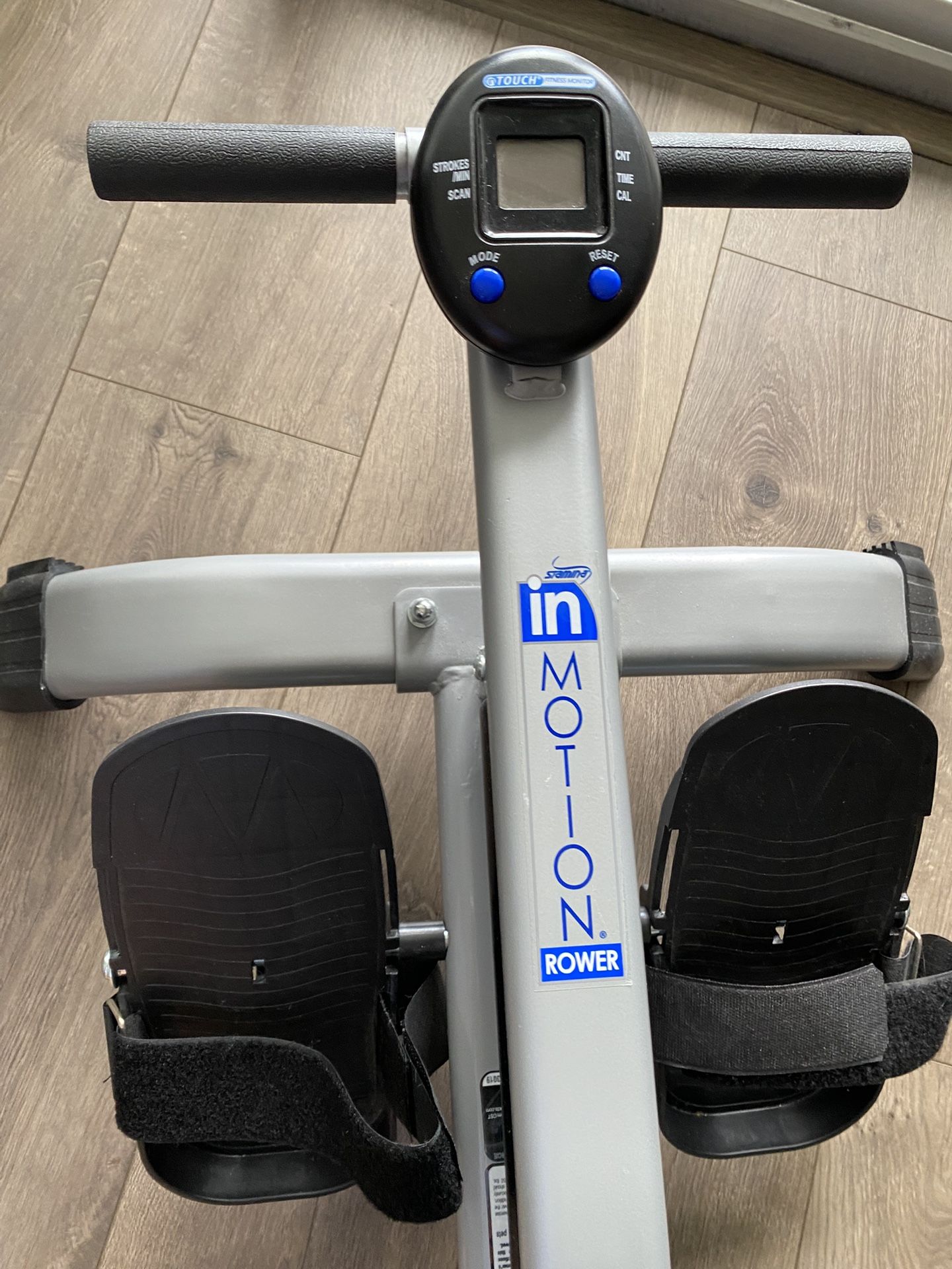 Exercise Rowing Machine