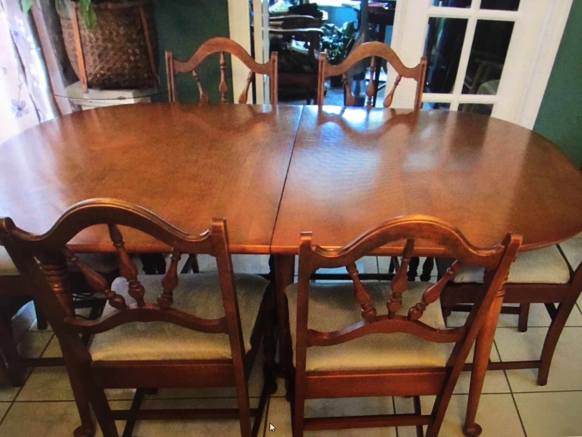 Mid Century J B Van Sciver Co Dining Room Table with 6 chairs
