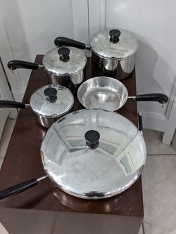 Vintage Revere Ware Cooking Set