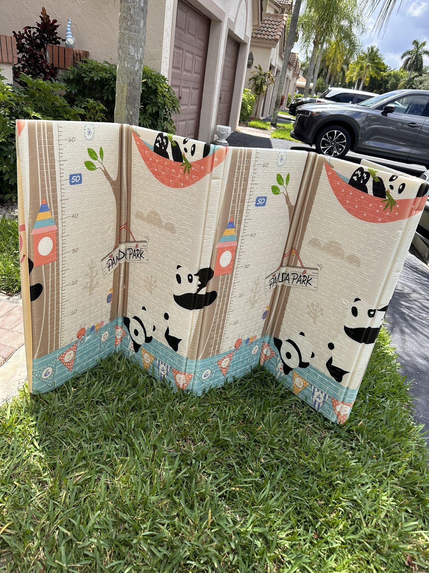 lot of 3 Dollar Tree colored plastic buckets with handles ALL 3 for $2! for  Sale in Boca Raton, FL - OfferUp