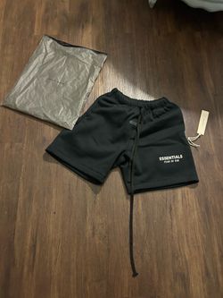 Denim tear hoodie gallery dept t shirt essential shorts all small