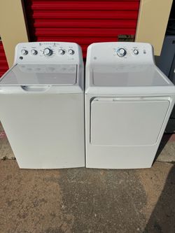 GE washer and dryer electric set