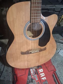 Fender Acustic with built in tuner