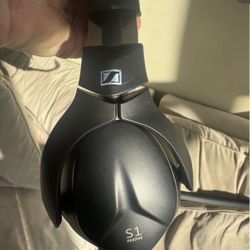 Sennheiser S1 Passive headphones - Piloting 