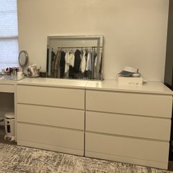 Storage Cabinet with Drawers