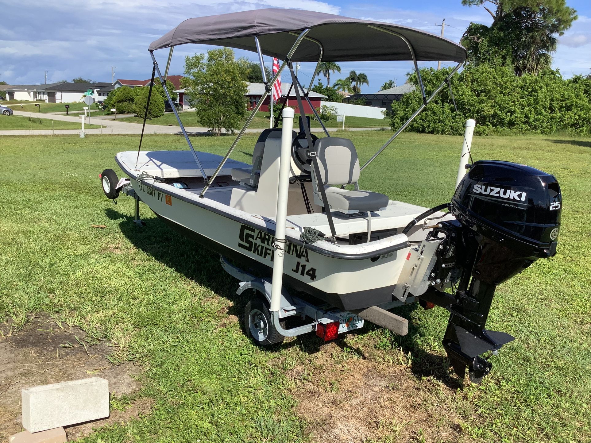 2007 Carolina skiff J14