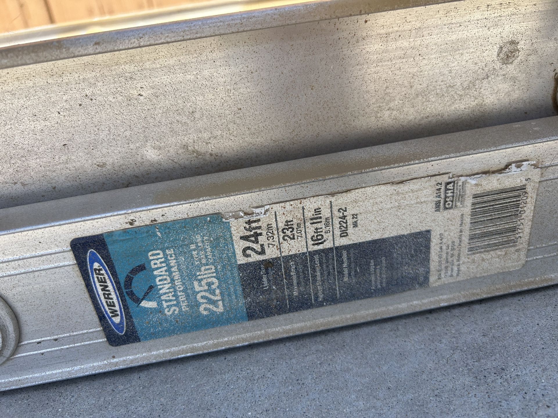 24 Ft Werner Aluminum Extension Ladder