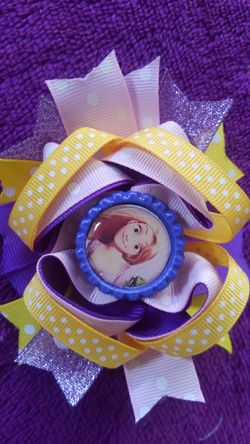 Tangled hair bow
