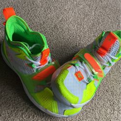 Russel Westbrook/ Jordan : Why Not  Zer0.3 Splash   Extremely Limited Addition.  Basketball Shoes . Text Me Any Price You Think Is Reasonable 