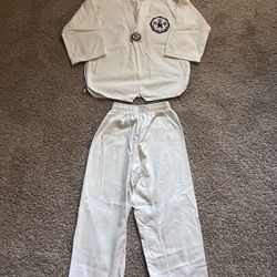 Master Shon Taekwondo Uniform