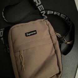 supreme crossbody bag