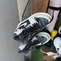 Air Jordan 1 Retro High Grey And Black