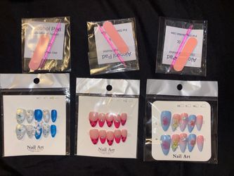 MEDIUM SIZE NAILS!