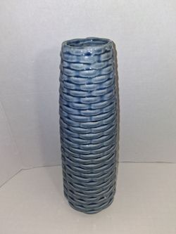 13 1/2" x 5" blue ceramic basket weave flower vase $5 FIRM