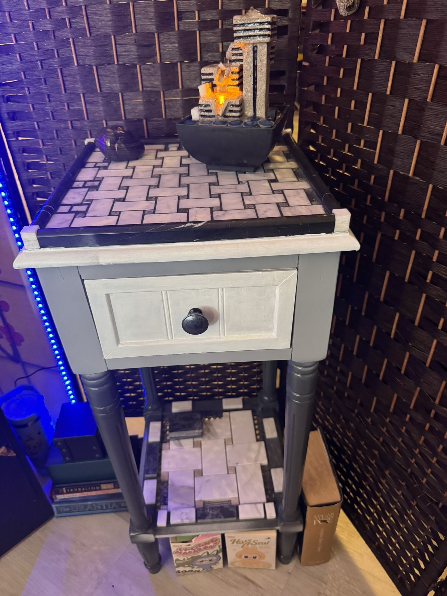 Wood End Table With Mosaic Marble Top.