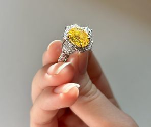 NEW Sterling silver Ring, Large AAA Zircon Yellow Stone